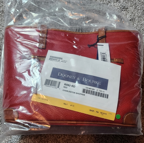 NWT Dooney & Bourke Pebble Leather Charleston Shopper in red with authenticity - Picture 2 of 11